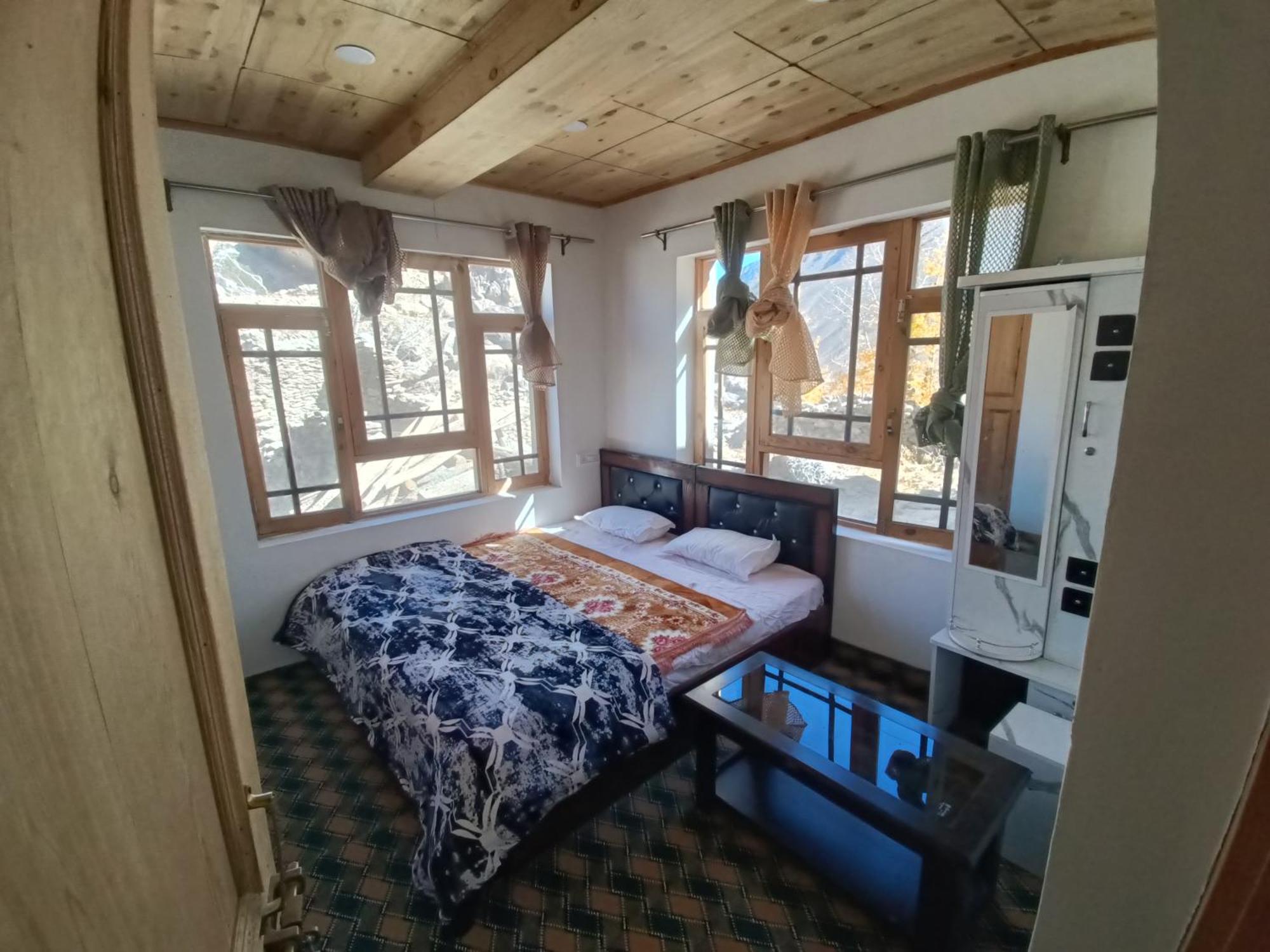 Konka Guest House Padam Екстериор снимка