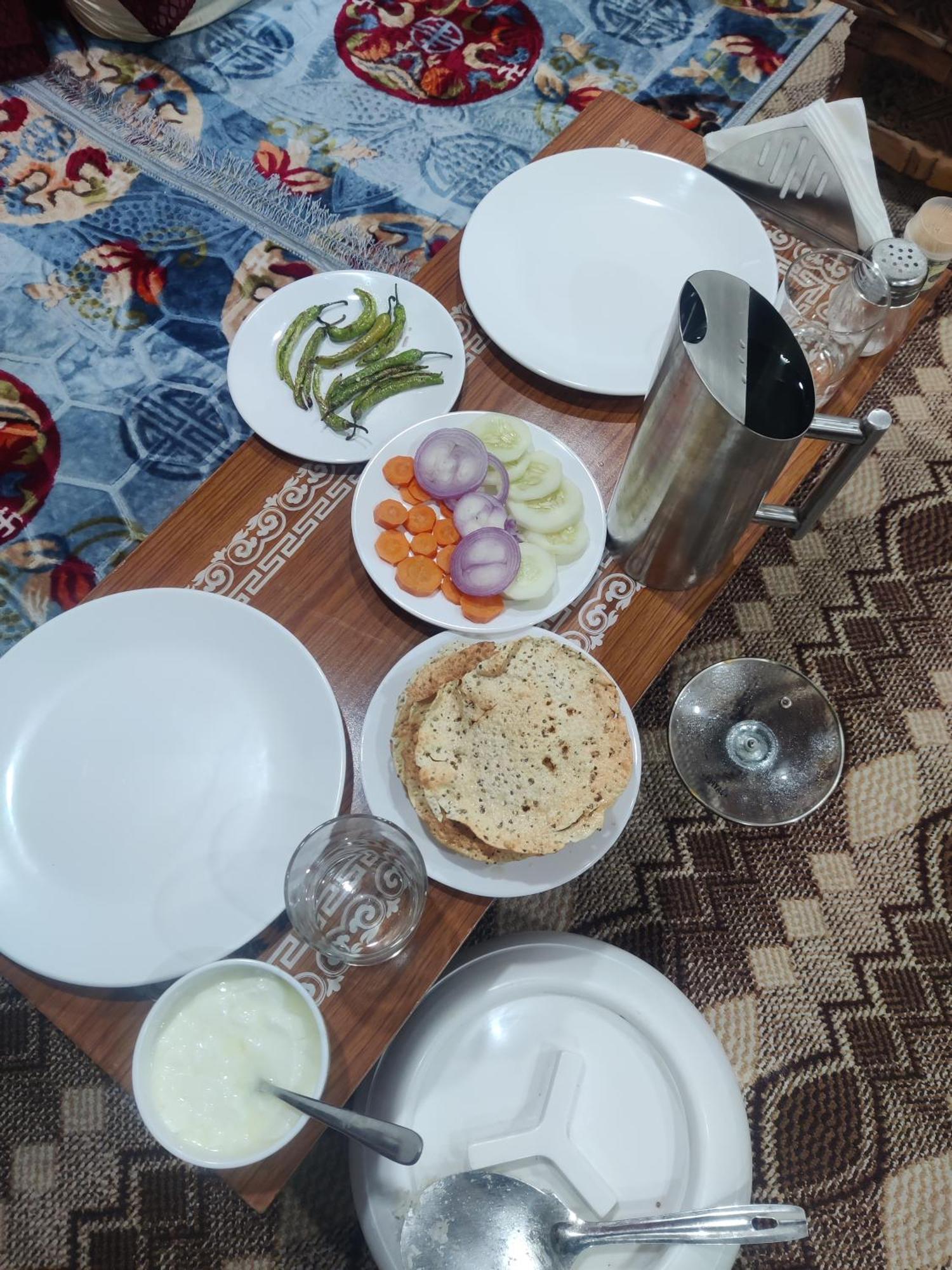 Konka Guest House Padam Екстериор снимка